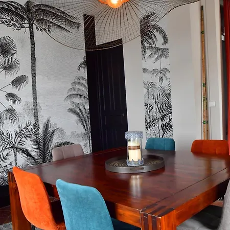 Les Sternes De St Mathurin Sur Loire , Terrasse Sur La Loire * Saint-Mathurin (Maine-et-Loire)