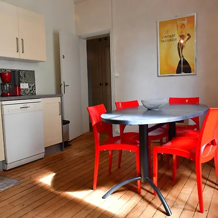 Les Sternes De St Mathurin Sur Loire , Terrasse Sur La Loire * Saint-Mathurin (Maine-et-Loire)