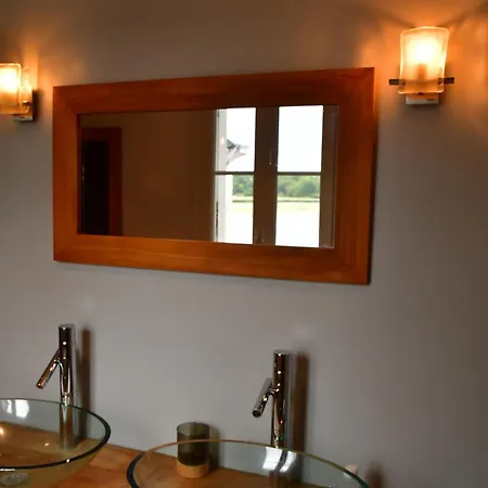 Les Sternes De St Mathurin Sur Loire , Terrasse Sur La Loire Saint-Mathurin (Maine-et-Loire)