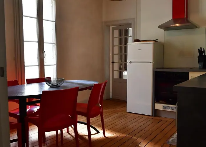 Les Sternes De St Mathurin Sur Loire , Terrasse Sur La Loire